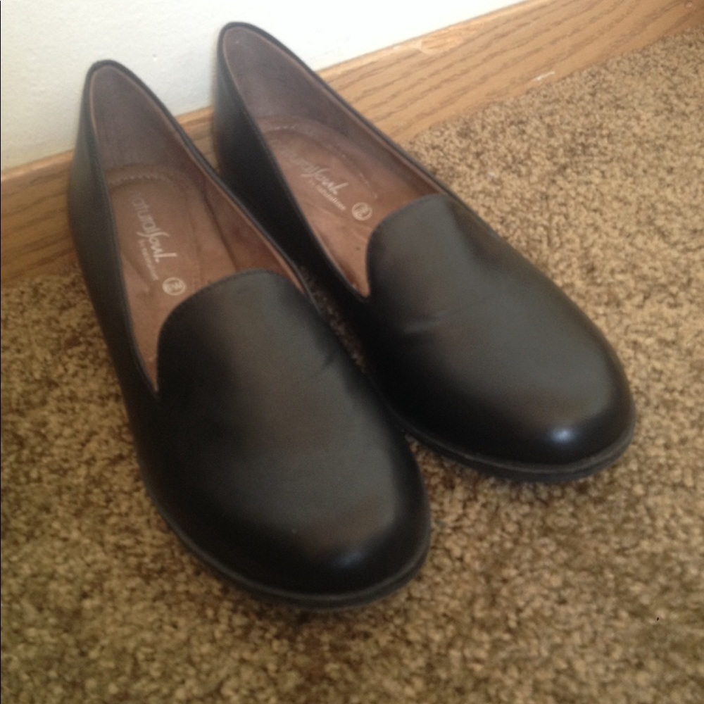 Woman's shoes